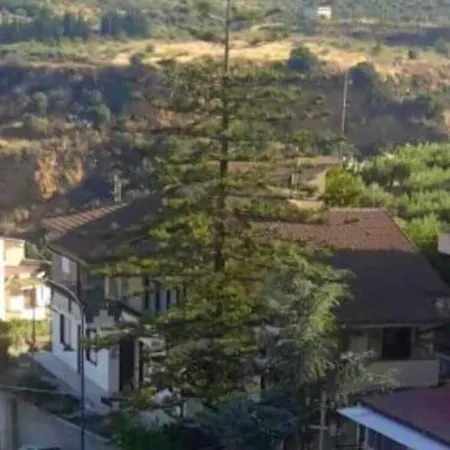Charming In With Mountain View - 402 M²